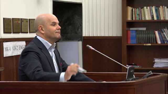 Ndotja e ajrit, partitë akuzojnë njëra-tjetrën