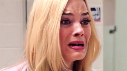 SCANDALE "Margot Robbie pleure aux WC" Bande Annonce