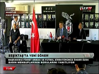 Basın toplantısında gergin anlar! 'Siz tanrı parçacığı mısınız?'