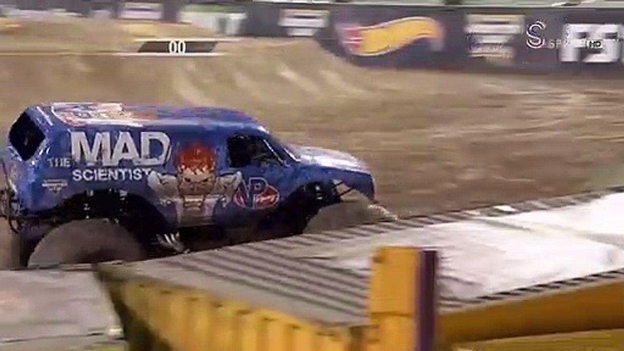MONSTER JAM