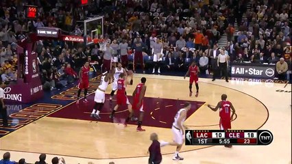 Reverse dunk: LeBron James denedi ama kaçırdı...