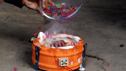 Time Lapse - Gillette Shaving Foam Snow Spray And Orbeez On Running Heater_MR SGR HECKER