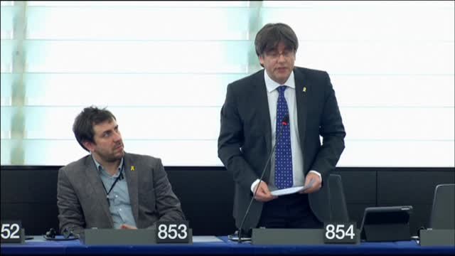 Puigdemont: El derecho a la autodeterminación es la vía más democrática de resolver problemas territoriales