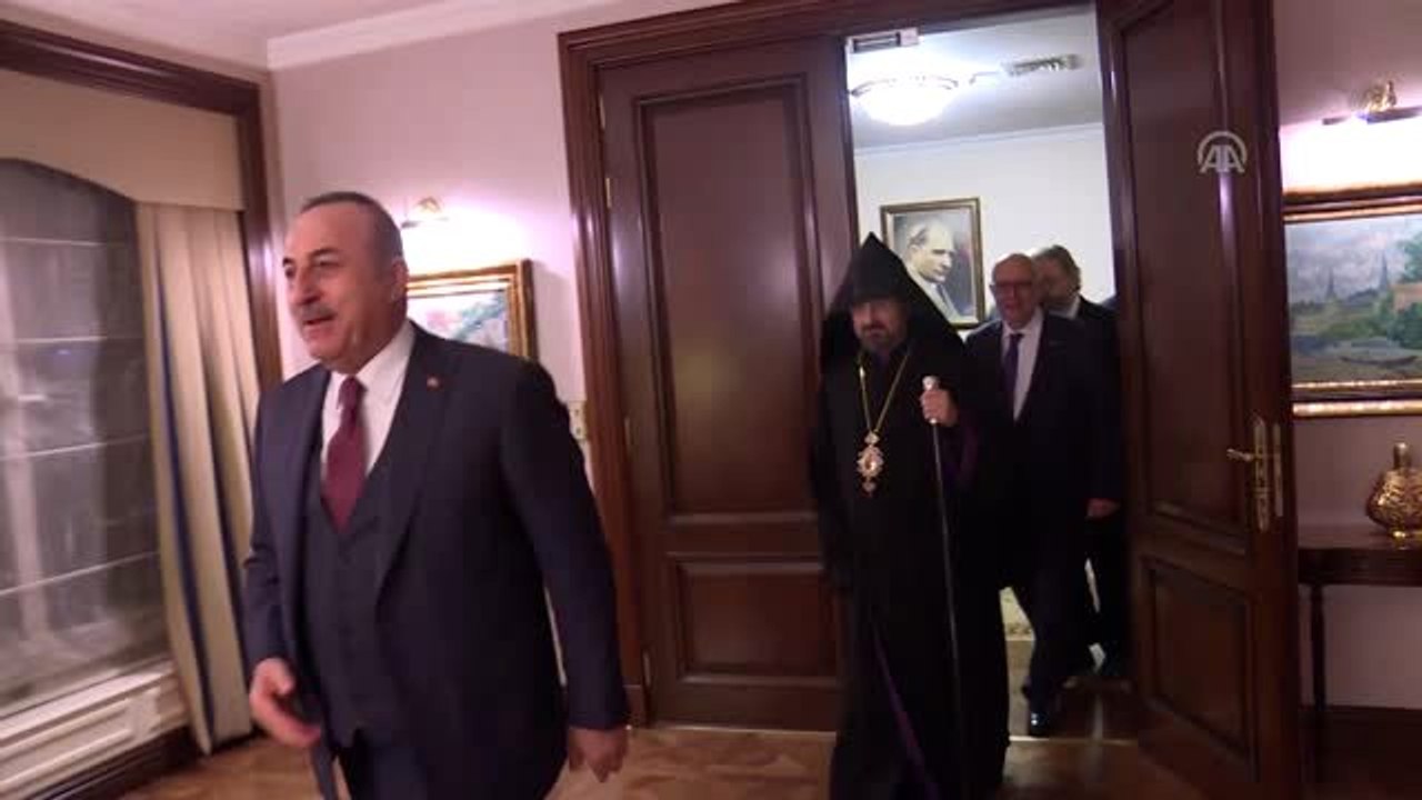 Çavuşoğlu, Türkiye Ermenileri Patriği Sahak Maşalyan'ı kabul etti