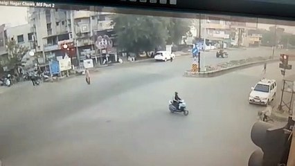 कम्बल बेचने गए बंजारा समाज के लोगों का एक्सीडेंट, 2 की मौत, 10 घायल