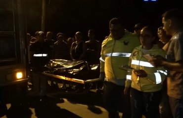 Hombre murió tras volcarse con su vehículo en la vía a Manabí