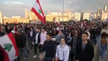 شاهد: اللبنانيون في الشارع مجددا للمطالبة بتنحي رئيس الحكومة المكلف حسان دياب