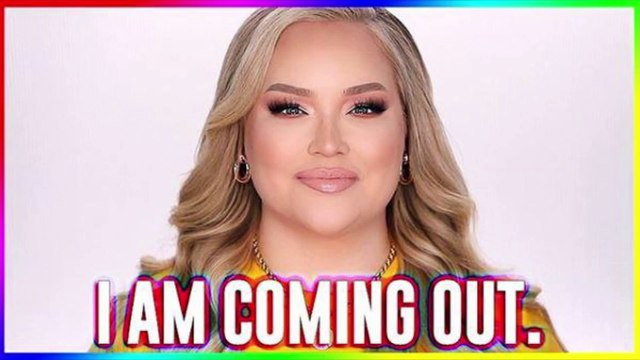 Famed YouTube Makeup Artist NikkieTutorials Comes Out as Transgender Woman