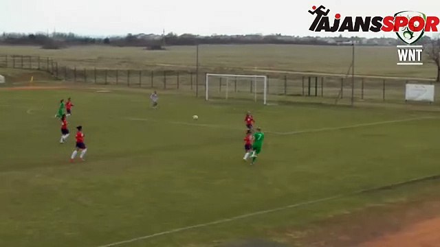 Puskas adayı kadın futbolcudan müthiş bir gol daha