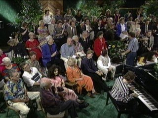 Bill & Gloria Gaither - Look On The Brighter Side