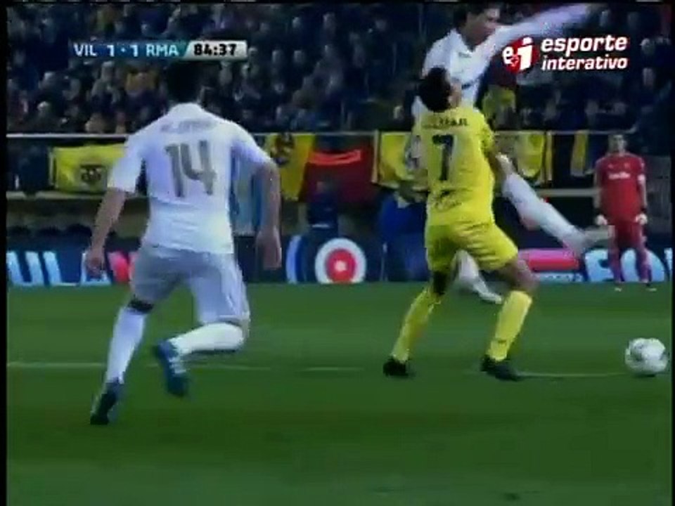 Sergio Ramos vs Nilmar