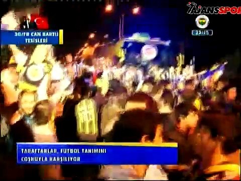 F.Bahçe şampiyon gibi karşılandı!