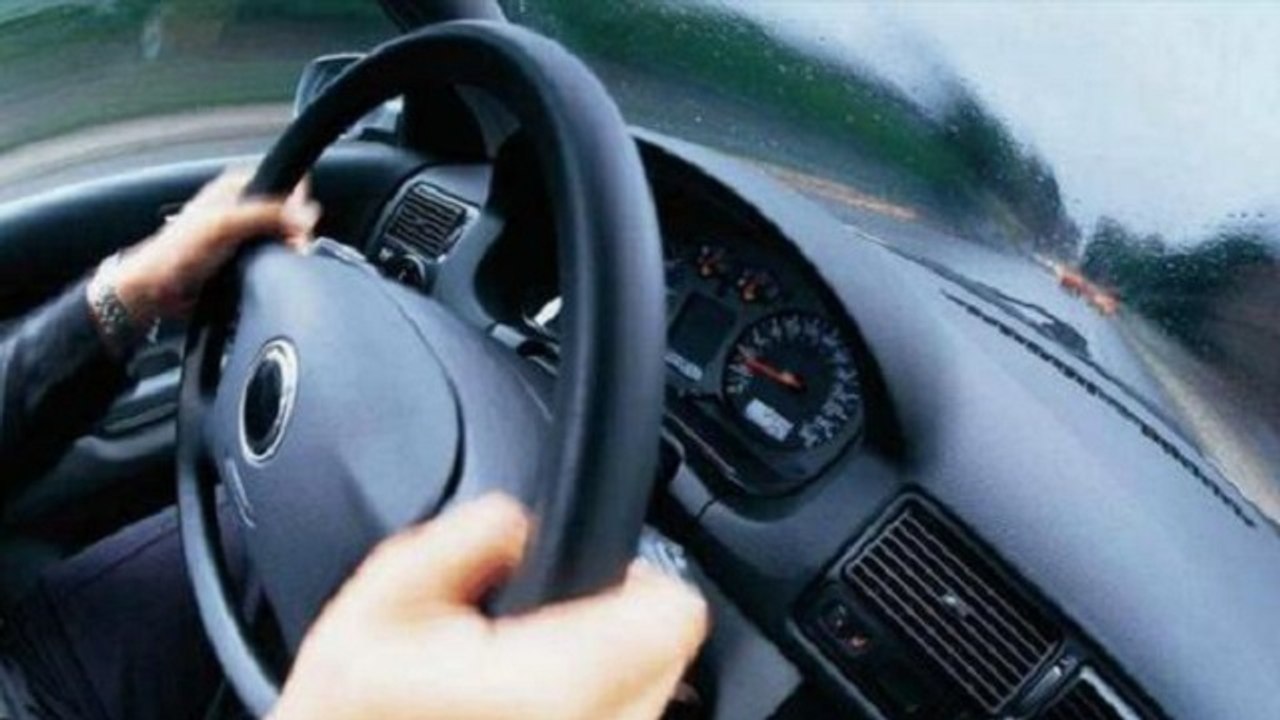 【Cautions when driving】有车的注意了，这些开车知识每个人都要掌握，关键时刻能救命