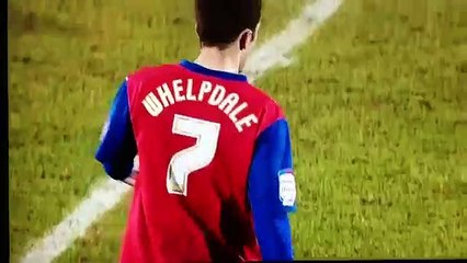 Kaleci topa değil, taraftar kaleciye uçtu!