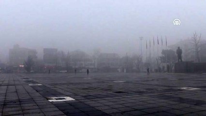 Sis nedeniyle görüş mesafesi 30 metreye düştü