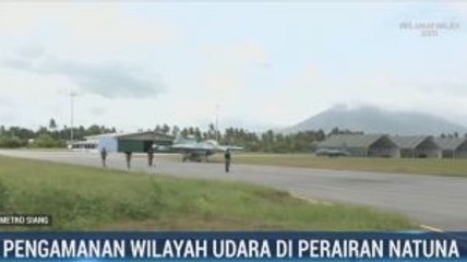Pesawat Tempur F-16 Patroli di Natuna