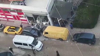 Shperthen bombola e gazit, 3 te lenduar