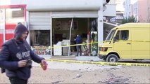 Ora News - Shpërthen bombola e gazit në një fast-food në Yzberisht, 3 të plagosur