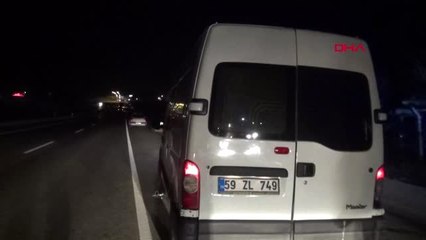 Polisten kaçan minibüste 20 kaçak göçmen yakalandı