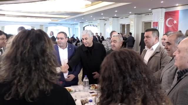 Kılıçdaroğlu: Demokrasi yoksa bir ülkede gelişme olmaz