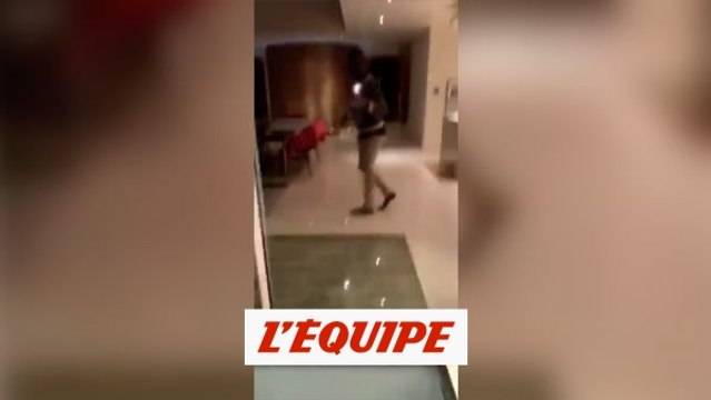Saint-Maximin fête son retour par un Moonwalk - Foot - WTF