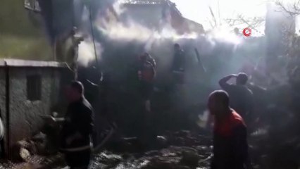 Sungurlu'da korkutan samanlık yangını