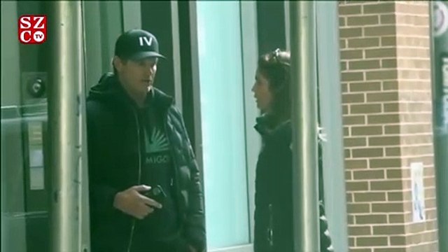 Cindy Crawford ve Rande Gerber kızları Kaia'nın evinin önünde tartışırken görüntülendi