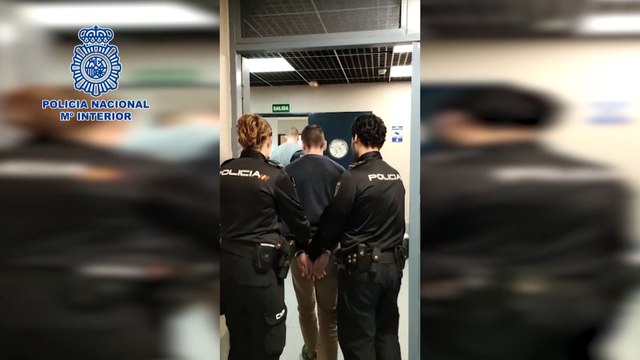 Detenidos dos jóvenes por robar un vehículo