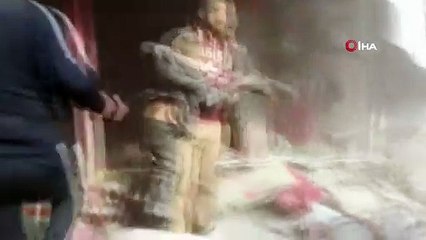 - Esad rejimi İdlib'te pazar yerine saldırdı: 8 yaralı