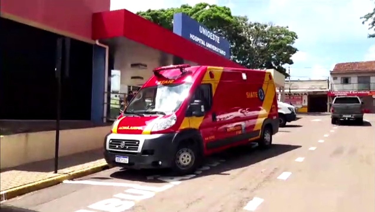 Criança de um ano sofre queimaduras com água