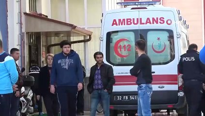 Télécharger la video: Uzman çavuş eniştesi ve öz kız kardeşini katleden polis memuru tutuklandı