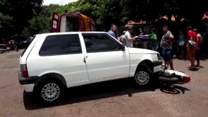 Duas mulheres se ferem em acidente no Bairro Neva