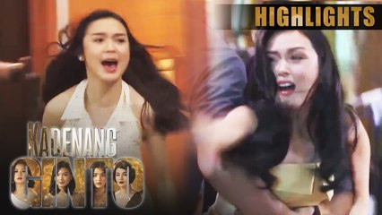 Cassie at Romina, nagkahiwalay sa gitna ng pagsabog | Kadenang Ginto