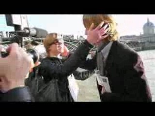 French kiss World Record (Vice magazine)