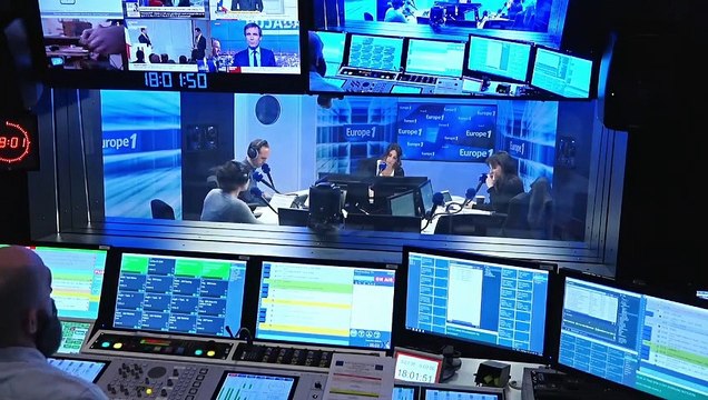 Le parquet financier ouvre une enquête sur les frais d'ambassadrice des pôles de Ségolène Royal