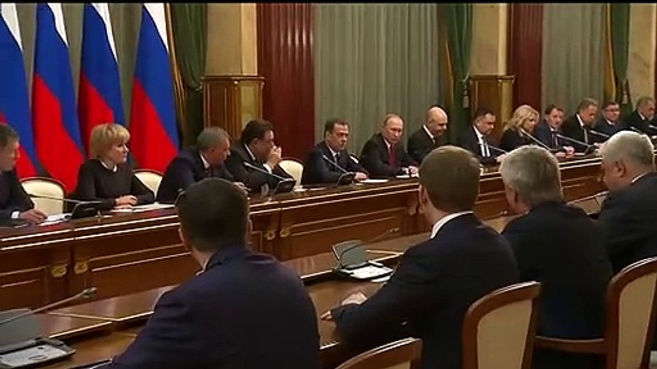 Russische Regierung tritt überraschend zurück
