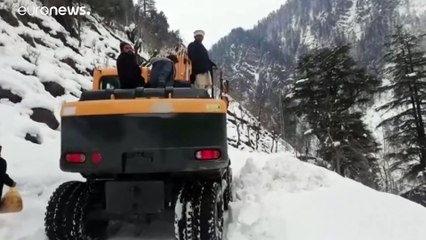 Lavinák Pakisztánban és Afganisztánban