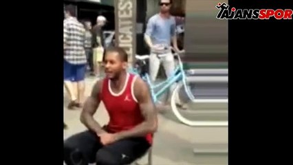Carmelo Anthony ice bucket