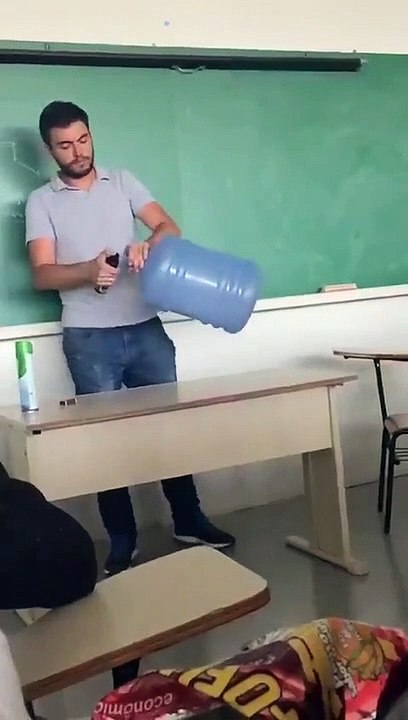 Une expérience en classe qui va vous faire aimer la physique-chimie