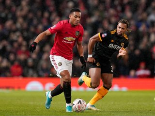 FA Cup : Sans briller, Man U poursuit sa route