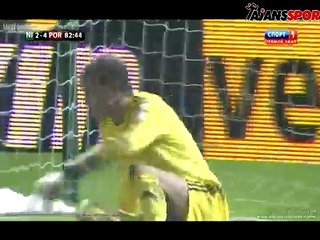 Cristiano Ronaldo frikikten attı!