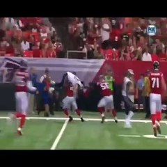 Amerikan futbolu mu güreşi mi?