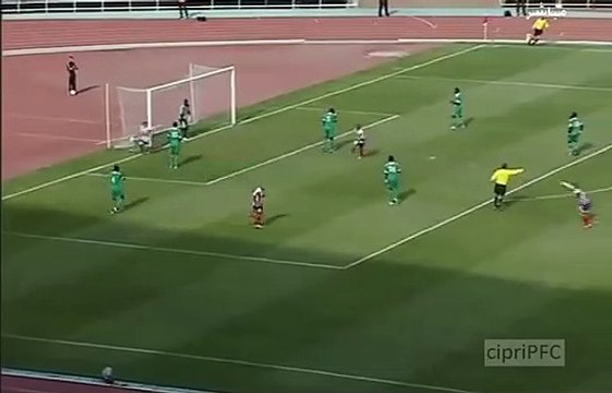 Biri trivela mı dedi? Öyle bir gol attıki...