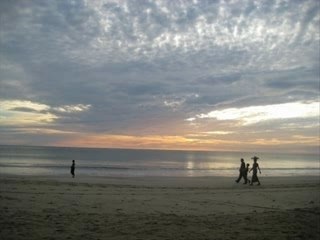 Tout nu sur la plage - les 3 accords