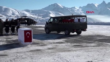 Şehit piyade sözleşmeli er tolga kaplan ve er sait miyanyedi için tören düzenlendi-2