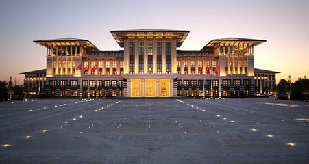 CHP'li Tanal, Külliye'deki kongre salonunun kiralandığını iddia ederek Meclis'e soru önergesi sundu