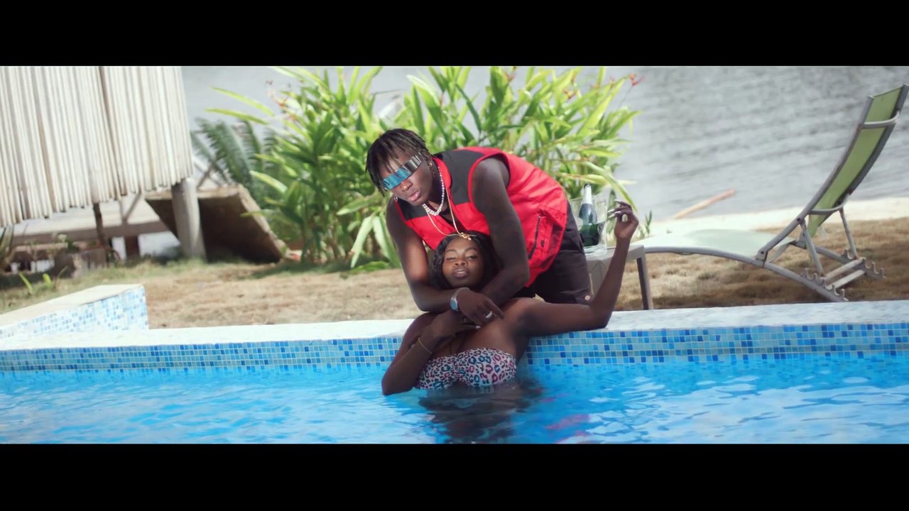 Himra - Décalé Shaku (Clip Officiel)