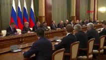 Rusya'da hükümet istifa etti
