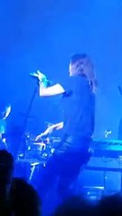 Extrait de la chanson "Des rails" au concert de Zazie à Sarlat par Charlotte Baily