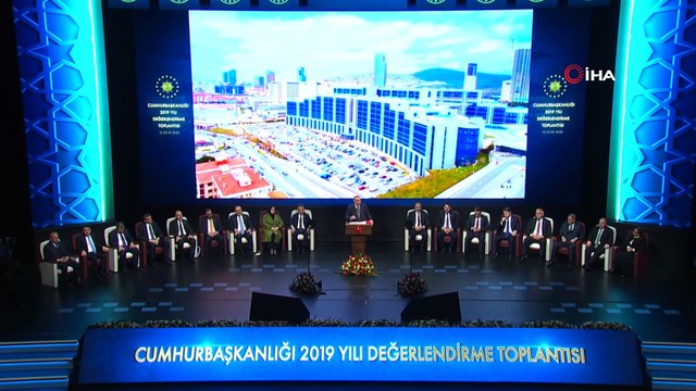 Cumhurbaşkanı Erdoğan: 'Yerli ilaç ve plazma üretimiyle yerli cihaz geliştirilmesi konusunda engel çıkaranların yaptıkları vatana ihanetle eşdeğerdir'